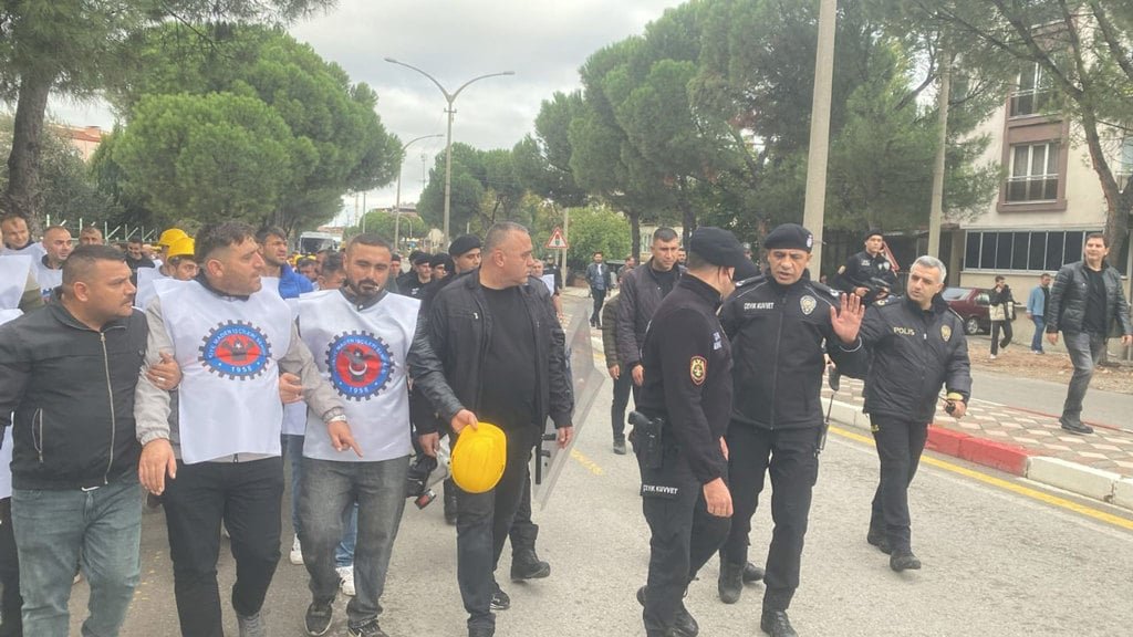 Soma'da Haklarını Alamayan Madencilerden Ankara Yürüyüşü