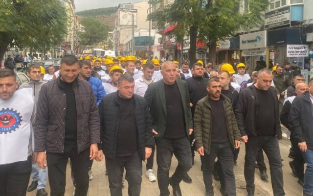 Soma’da Haklarını Alamayan Madencilerden Ankara Yürüyüşü